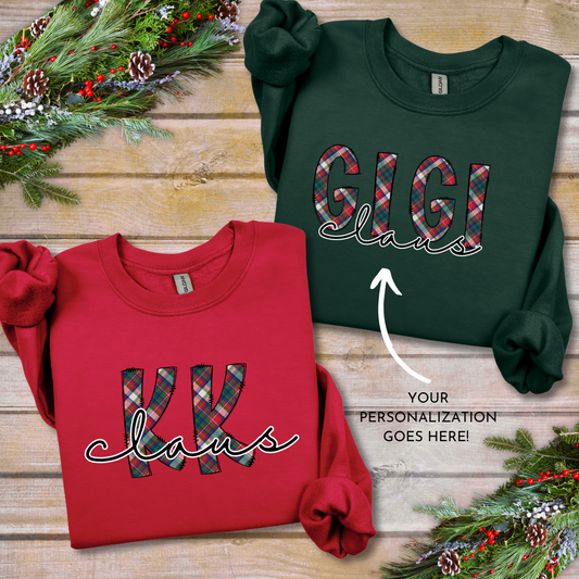 Personalized Mom/Grandma/Auntie Claus| T-Shirt Bar