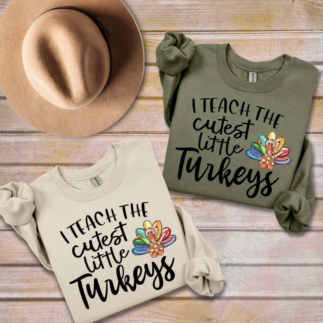 I Teach the Cutest Turkeys | T-Shirt Bar