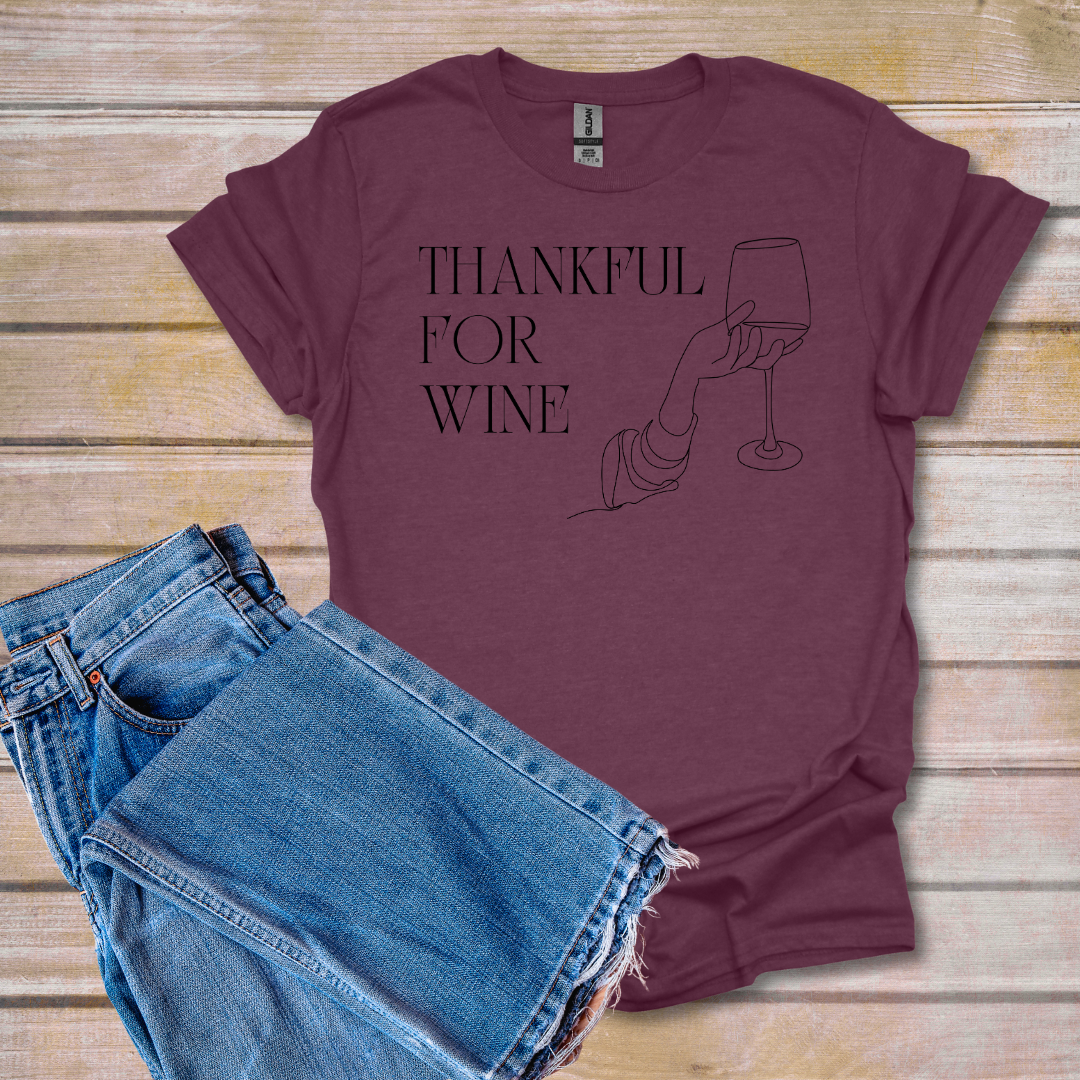 Thankful For Wine | T-Shirt Bar